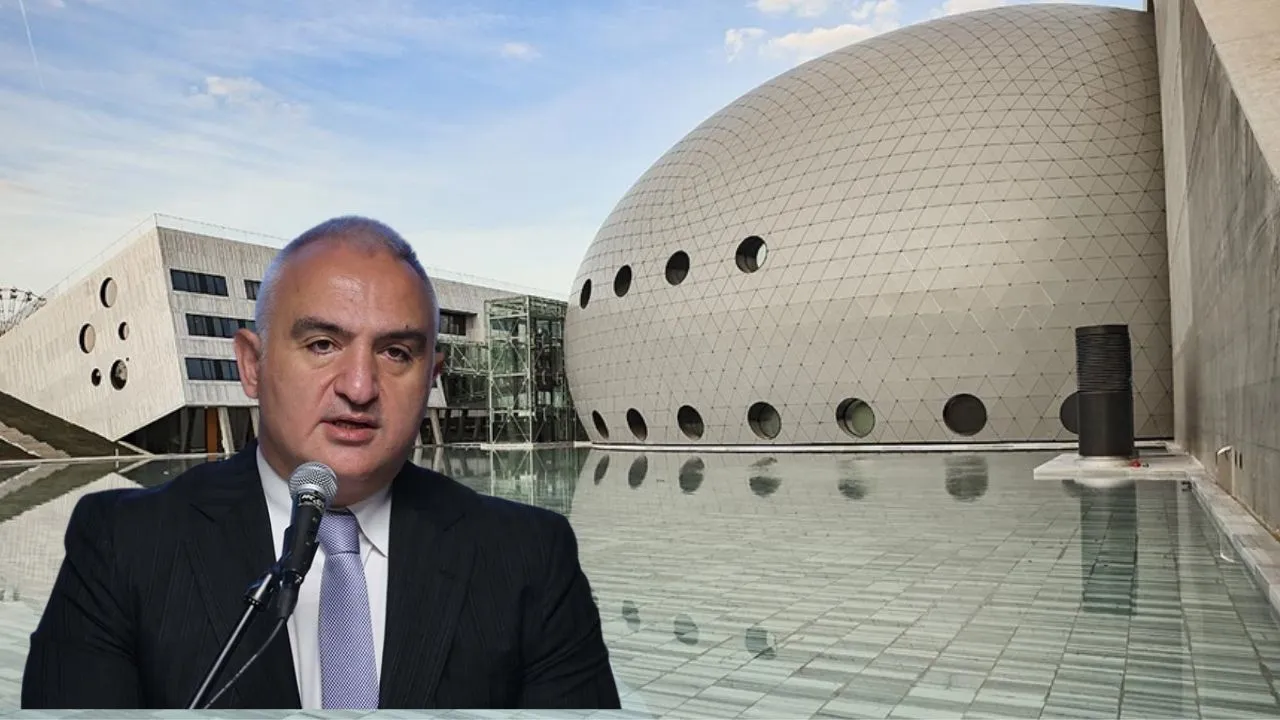 Kültür ve Turizm Bakanı Ersoy: Sanat artık hak ettiği yerde