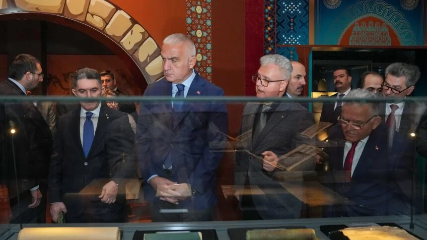 Millet Kütüphanesi'nde "Anadolu Selçuklu Sergisi" ziyarete açıldı