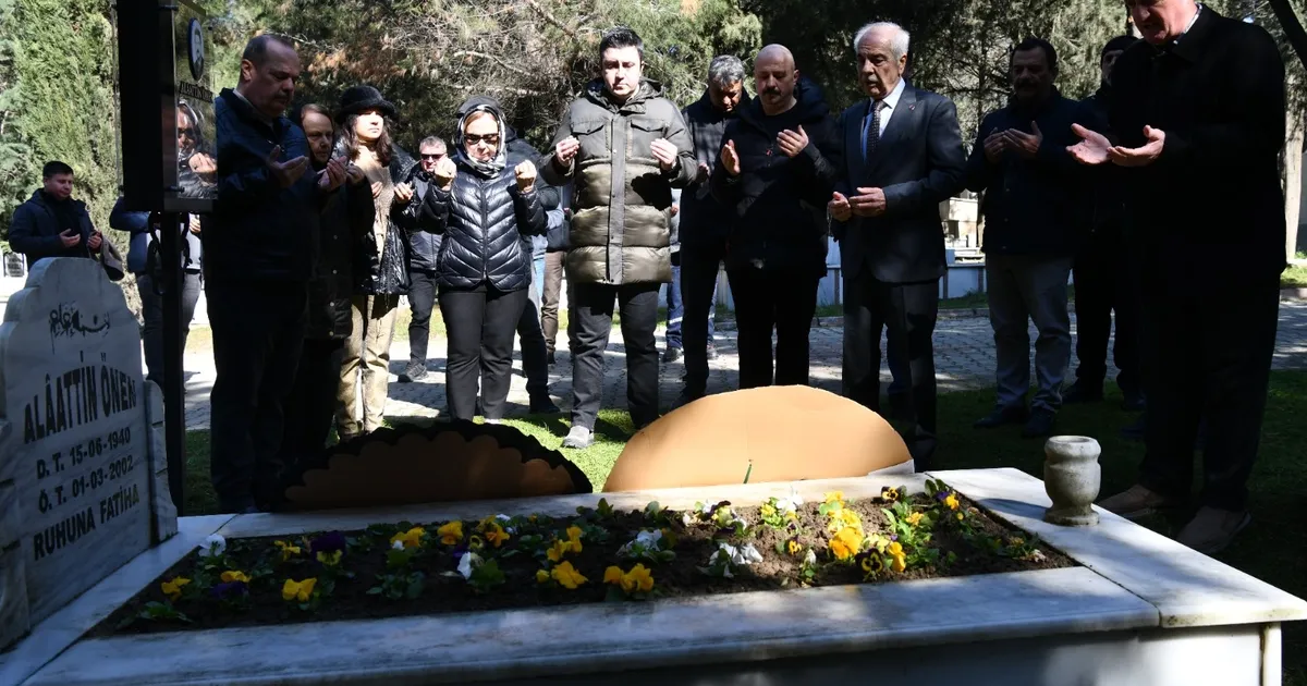 Keşan’da merhum Belediye Başkanı mezarı başında anıldı