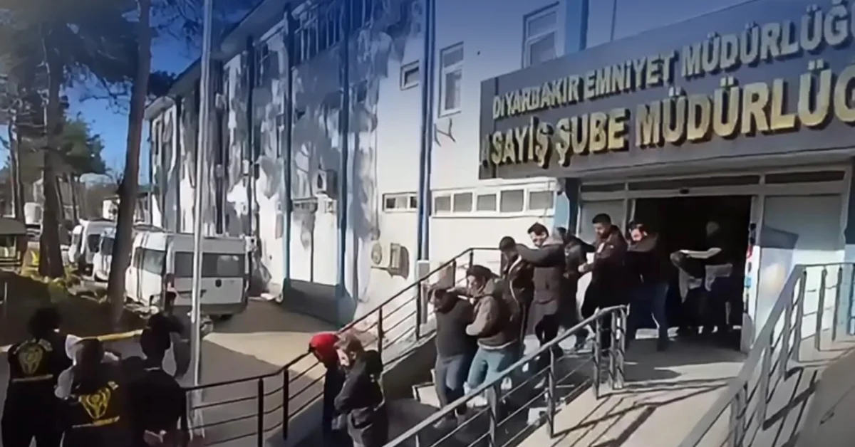 Sahte araç muayene sitelerine büyük darbe: 25 tutuklama