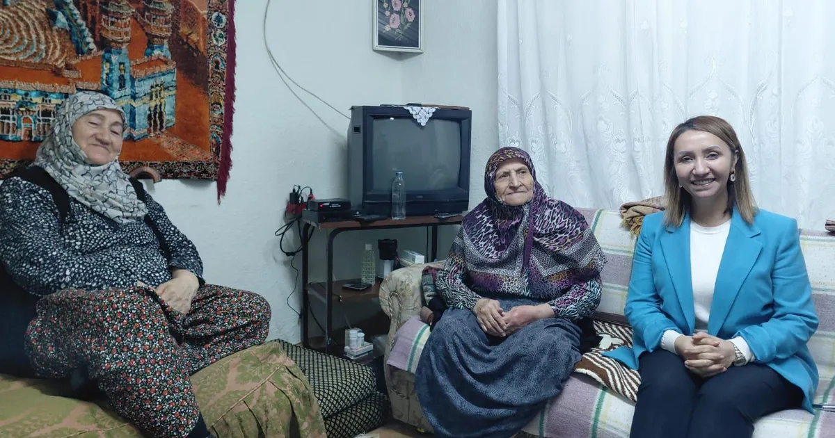 Bilecik Pazaryeri’nde yaşlılara vefa ziyareti