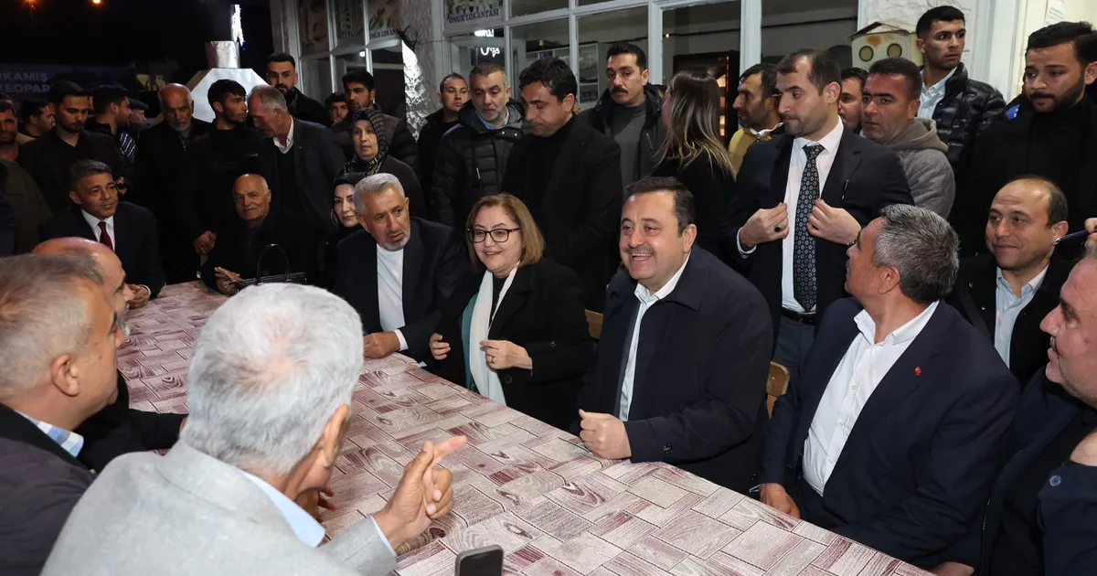 Gaziantep Karkamış'ta aynı sofrada buluştular