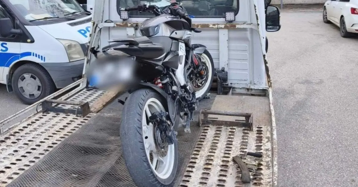 "Dur" ihtarına uymayan motosikletliye 285 bin lira ceza