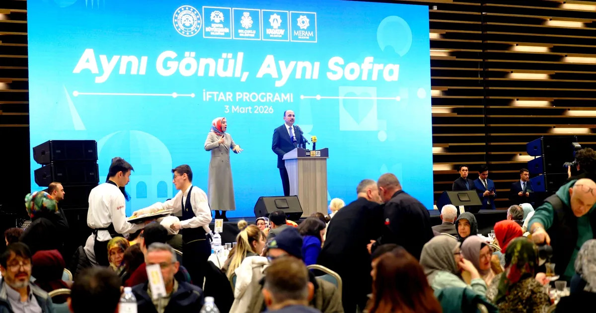 Özel gereksinimli bireyler Konya'nın sofrasında buluştu