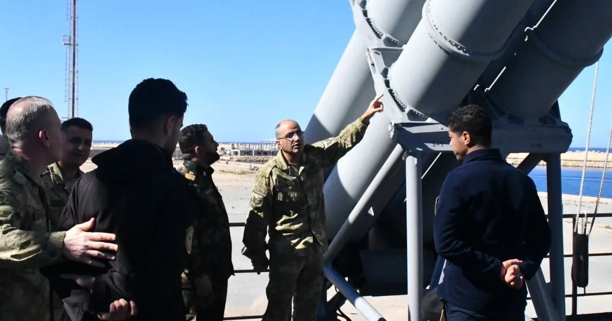 TCG Yıldırım'dan Libya Deniz Kuvvetleri'ne eğitim
