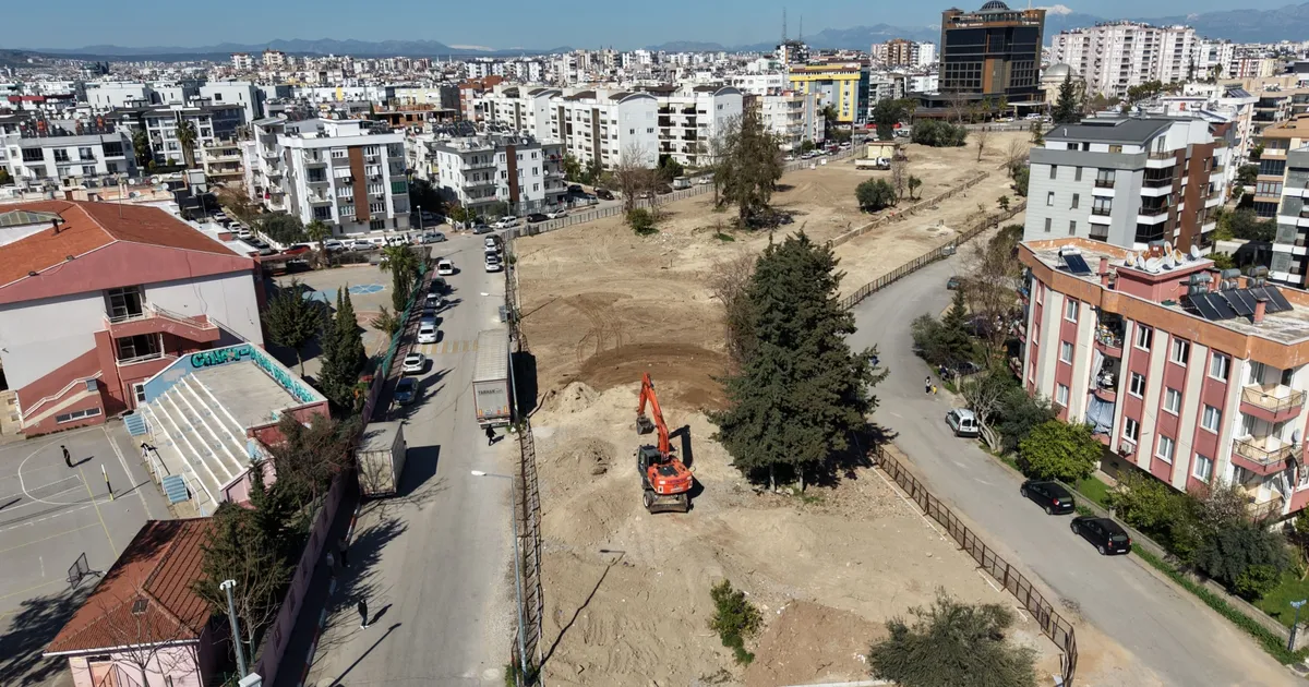 Antalya Muratpaşa’dan 16 bin metrekarelik yeni park çalışması
