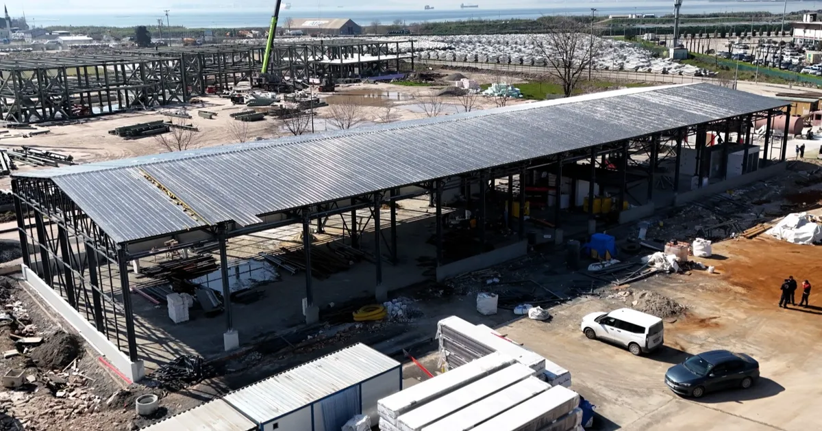 Kocaeli itfaiye depo binasında çalışmalar yüzde 80’e ulaştı