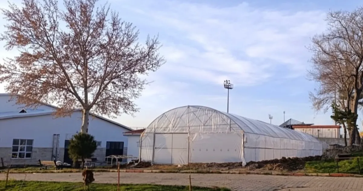 Geleceğin tarımı okul bahçesinde yeşeriyor