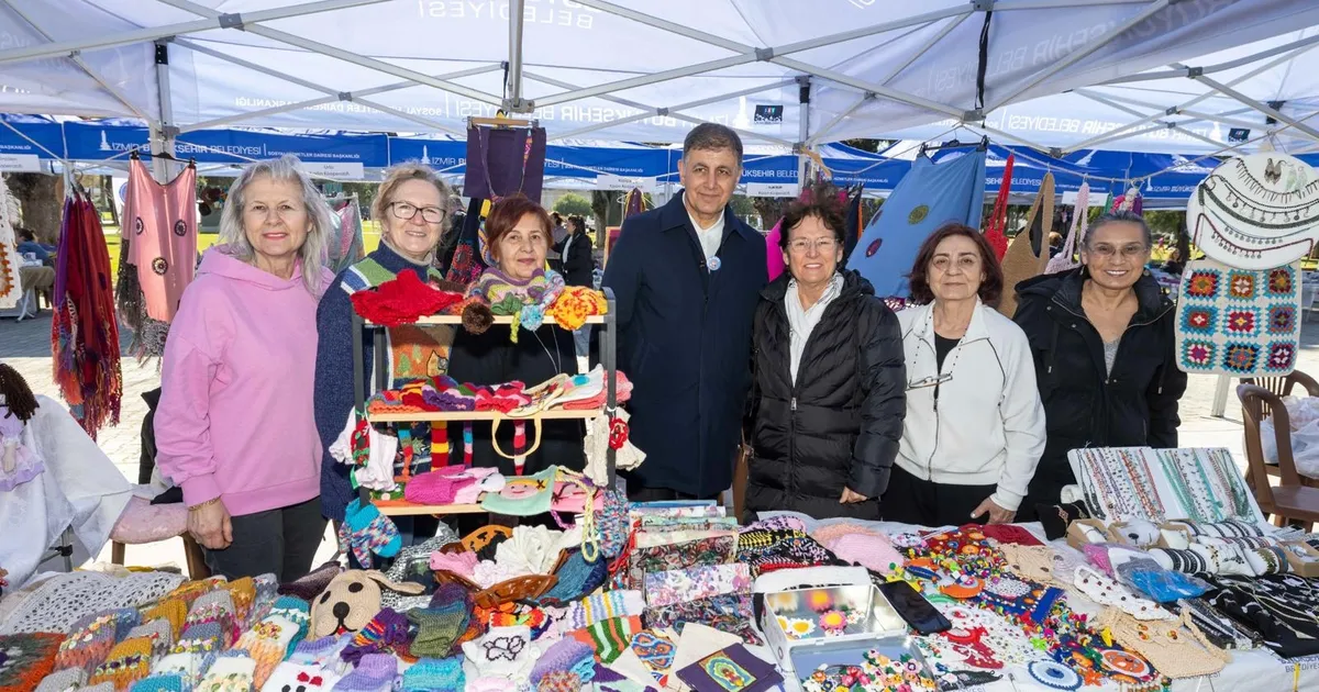 Başkan Tugay, Atatürk'ün sözüyle kadınlar gününü kutladı