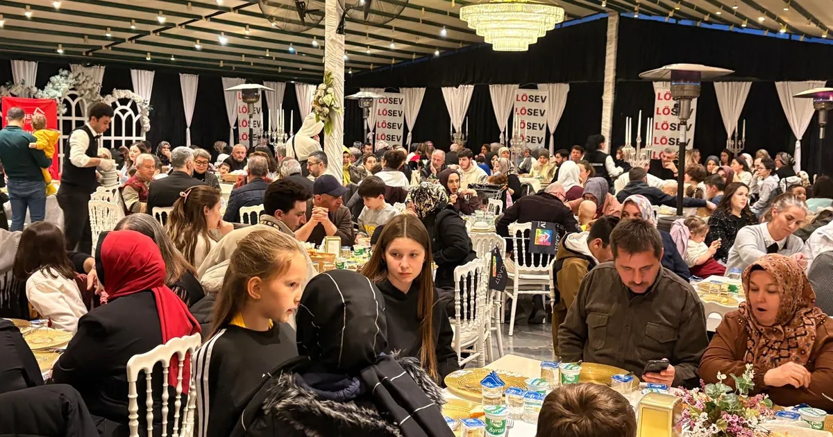 LÖSEV’den Bursa’da Geleneksel Ramazan İftar Buluşması - Gündem Haberleri