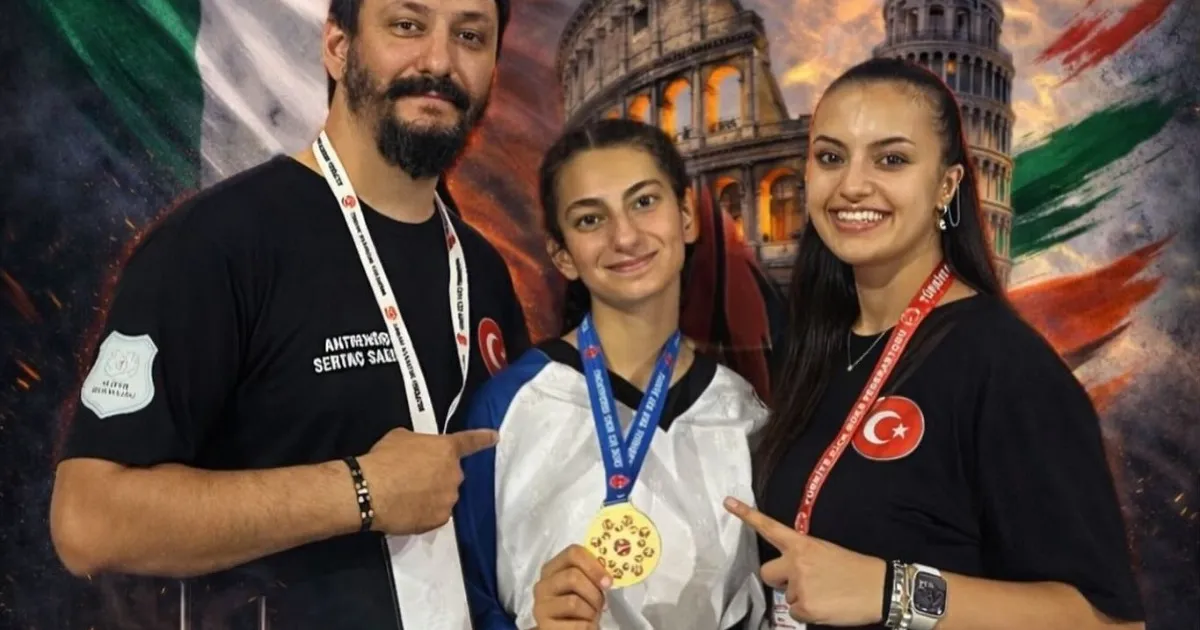 Bursalı genç kick boksçu Esila Esma Sağır Türkiye’yi temsil edecek