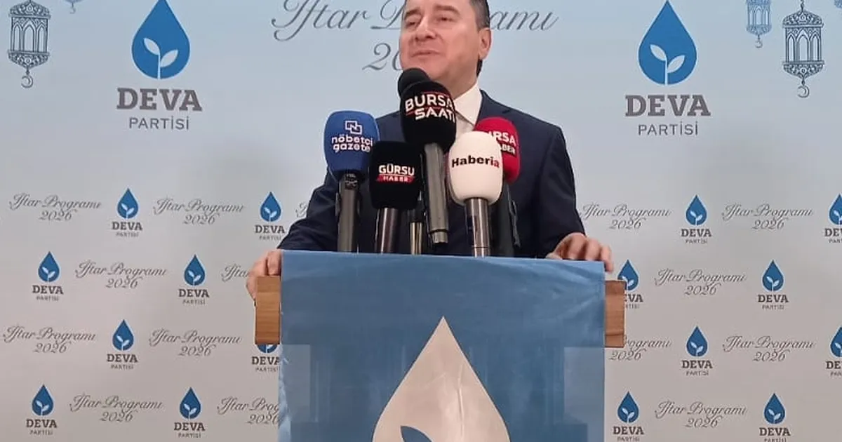 Babacan, Bursa'dan ekonomi ve politika sorunlarını değerlendirdi... Kalıcı barış diplomasiden geçiyor