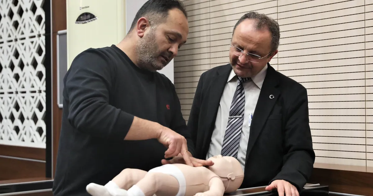 Keçiören Belediyesi personeline 'ilk yardım' eğitimi - Eğitim Haberleri