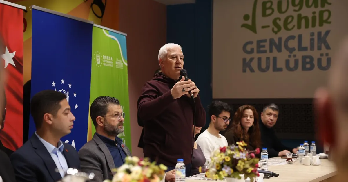 Bursa'da Başkan Bozbey gençlere sahurda buluştu - Gündem Haberleri