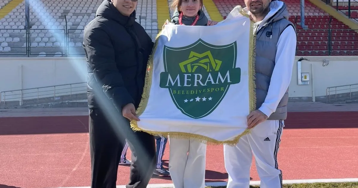 Konya'da Meramlı sporculardan okçulukta çifte başarı - Spor Haberleri