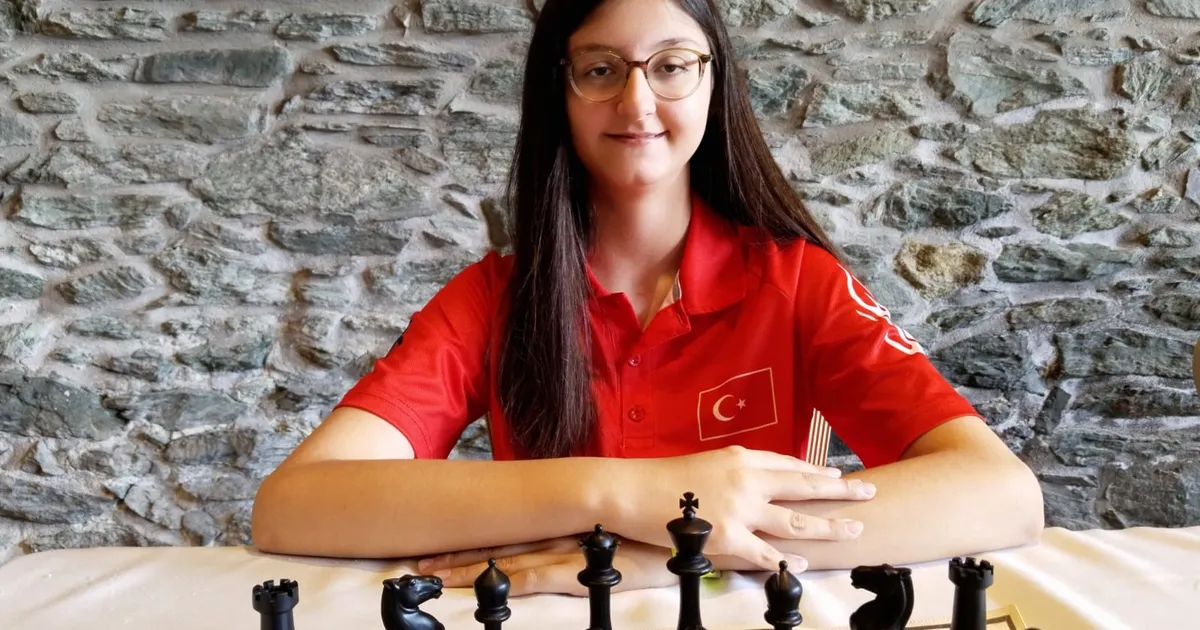 Kraliçeler Online Satranç Festivali'nde yarı finalde Bursalı bir isim - Spor Haberleri