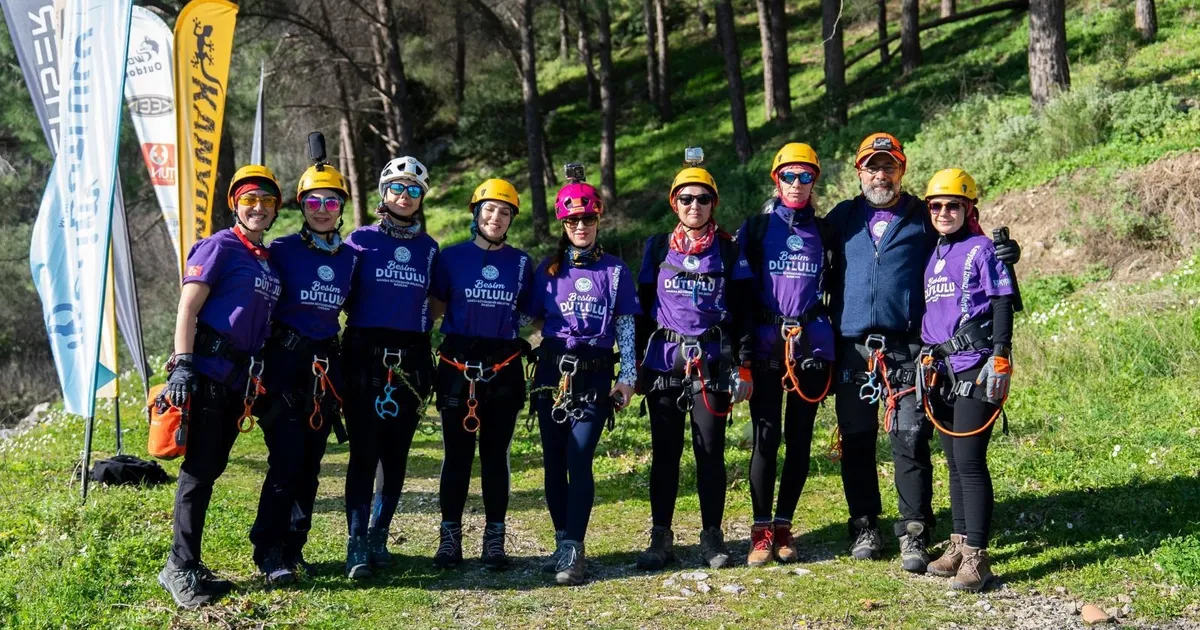 Manisa’da kadın sporcular Gelin Uçtu Kanyonu’nu geçti
