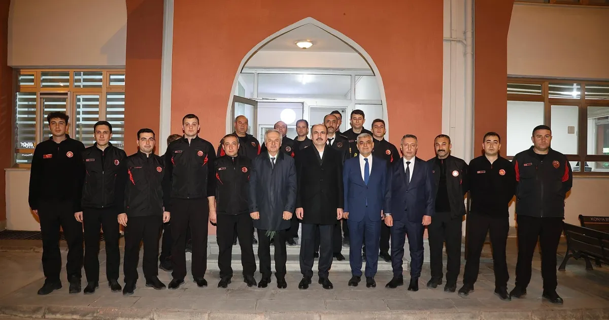 Konya'da Başkan Altay’dan gece mesaisi ziyareti
