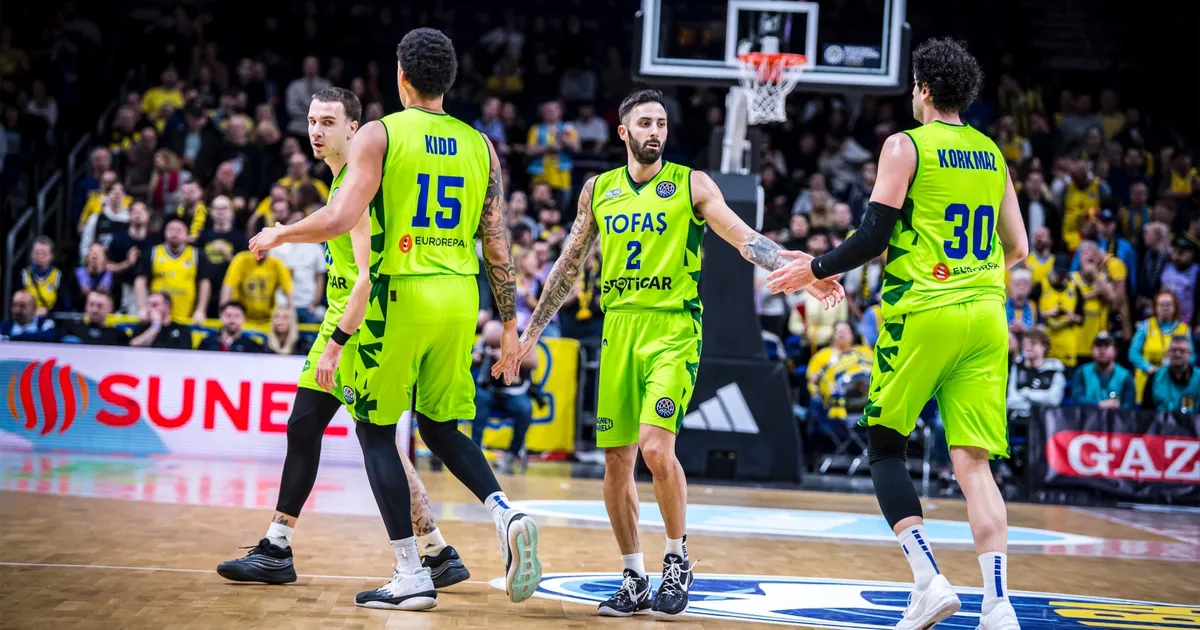 TOFAŞ, BCL’de AEK B.C. deplasmanında