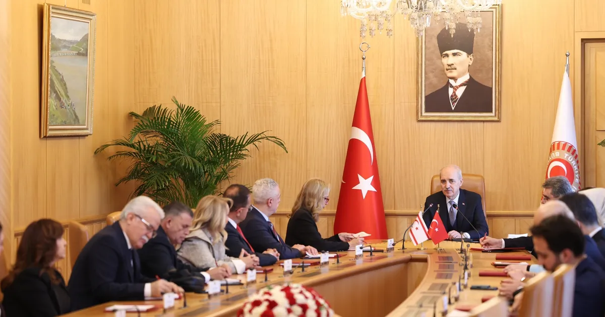 Numan Kurtulmuş, KKTC-Türkiye Parlamentolar Arası Dostluk Grubu'nu kabul etti