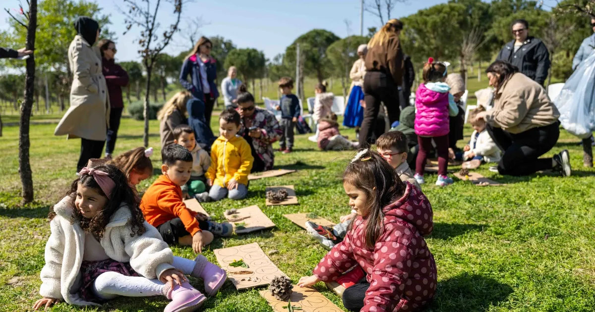 İzmir Bornova’da minikler öğrenerek eğlendi
