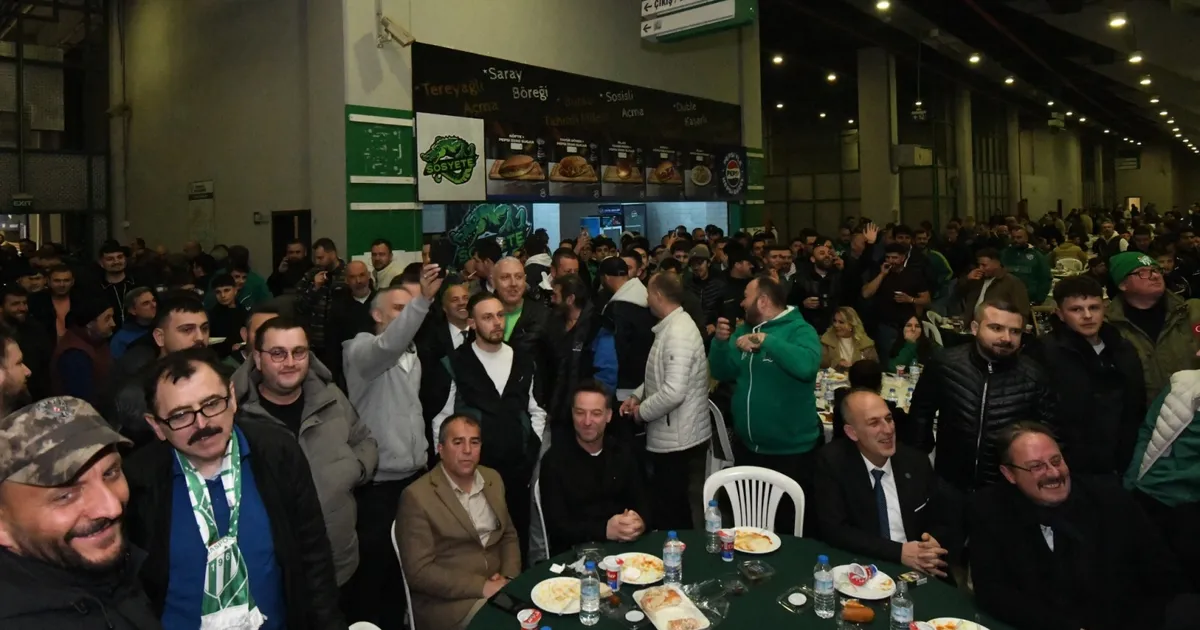 Bursa'da Teksaslı Bursasporlular aynı sofrada buluştu