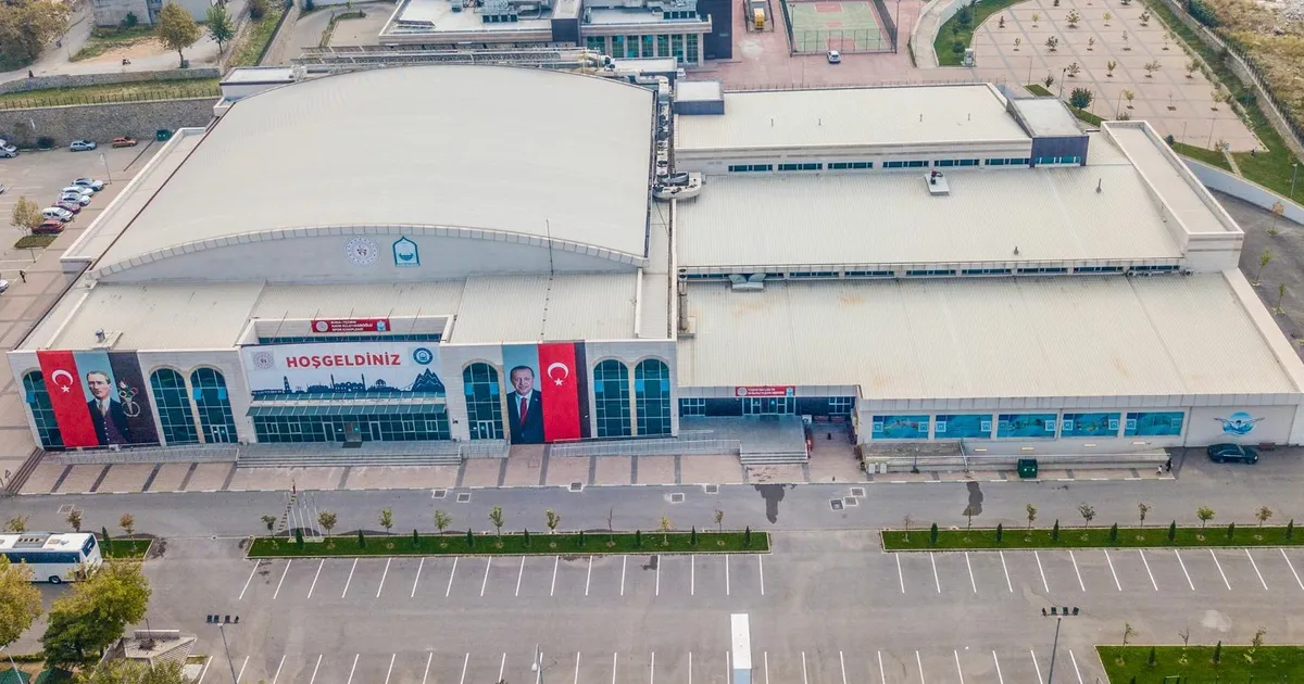 Bursa'da spor kenti kimliğini güçlendirdi... Yıldırım, 7 yılda 23 spor tesisine kavuştu