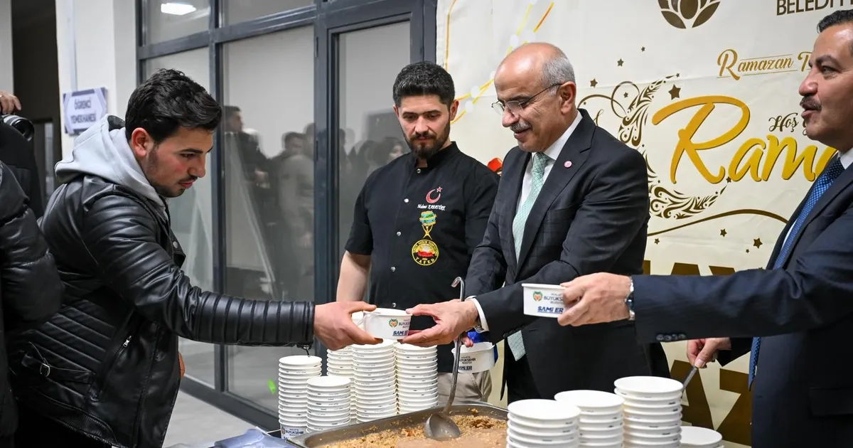 Malatya Büyükşehir'den Turgut Özal Üniversitesi'nde özel etkinlik