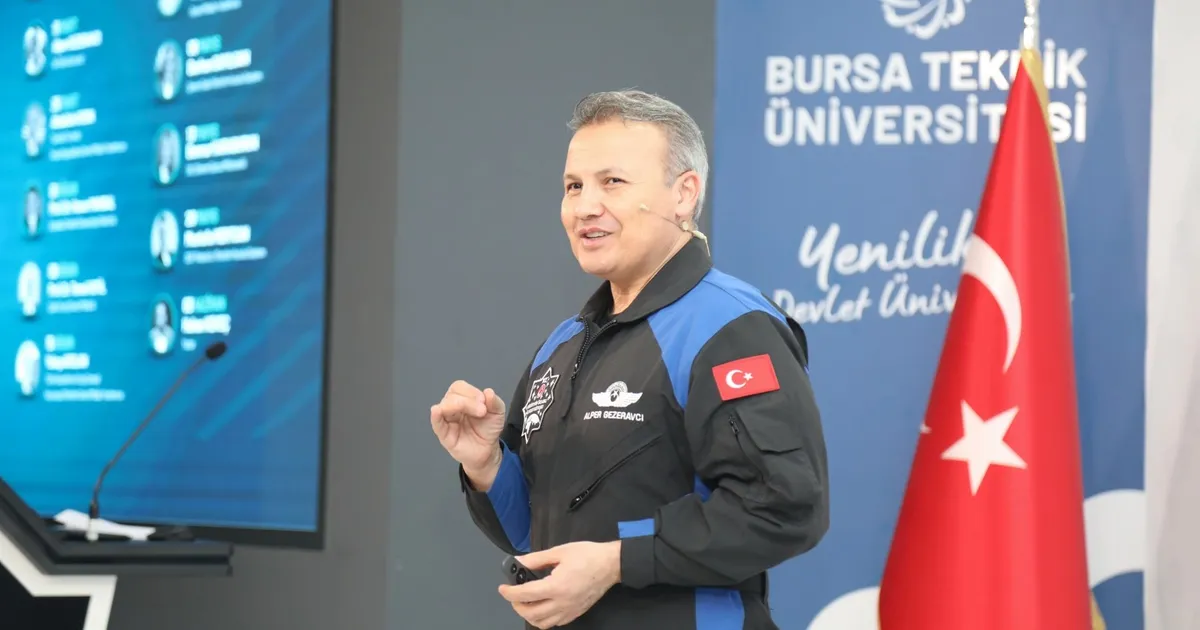 Türkiye’nin ilk astronotu Alper Gezeravcı, BTÜ’de öğrencilerle buluştu - Gündem Haberleri