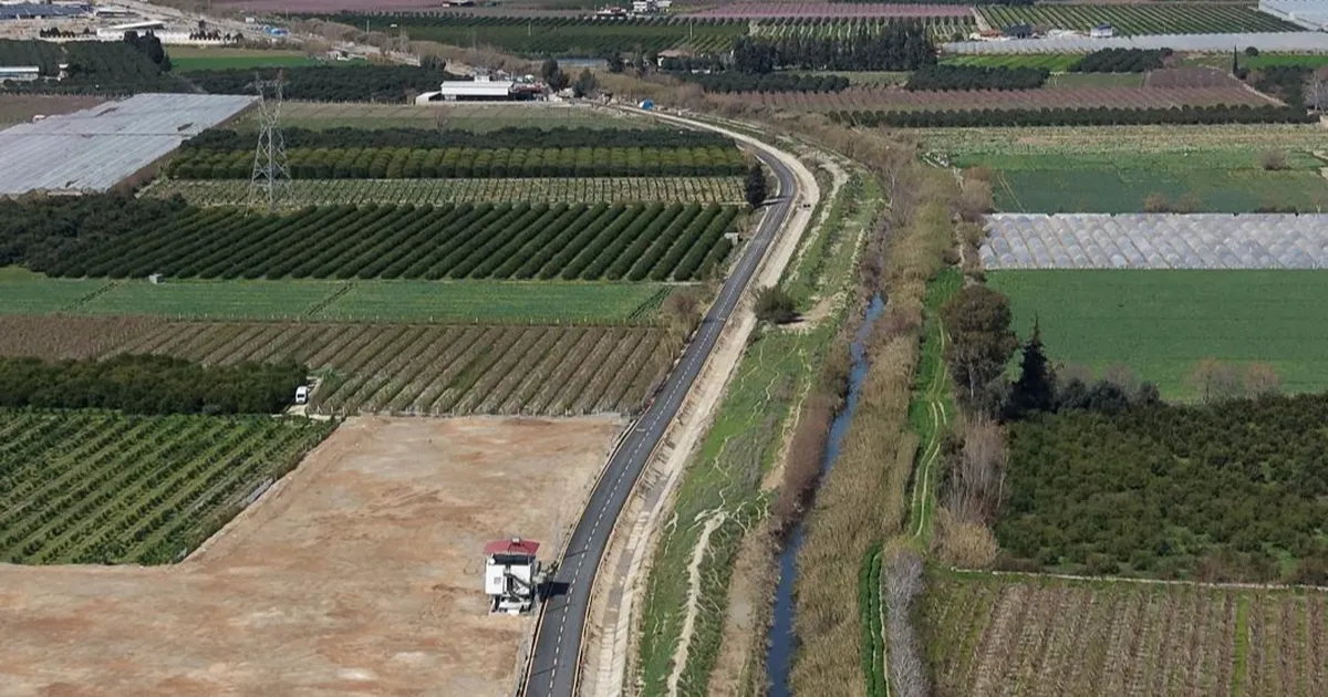 Mersin’de grup yolları kaliteyle yenileniyor - Gündem Haberleri