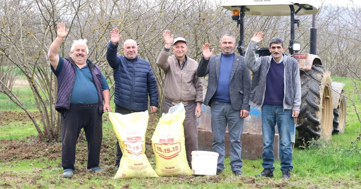 Kocaeli'de gübreler toprakla buluşuyor, yüzler gülüyor - Gündem Haberleri