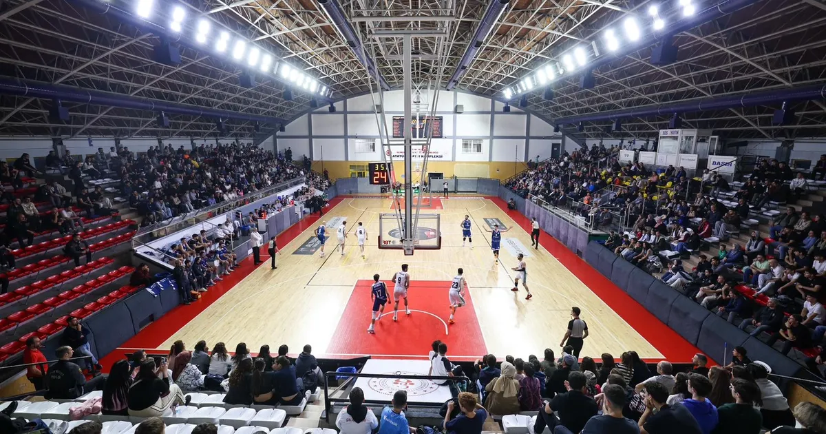 Lider Sakarya potasında Teşvikiye'yi ağırlıyor