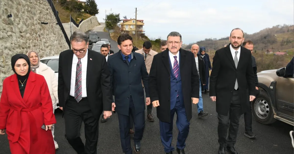 Trabzon'da Başkan Genç Sürmene’de çalışmaları inceledi