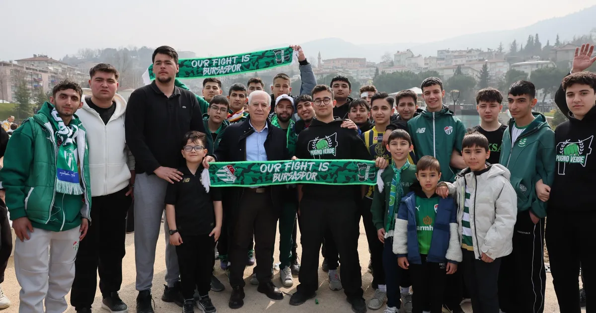 Başkan Bozbey, Bursaspor taraftarlarıyla şampiyonluk heyecanını paylaştı