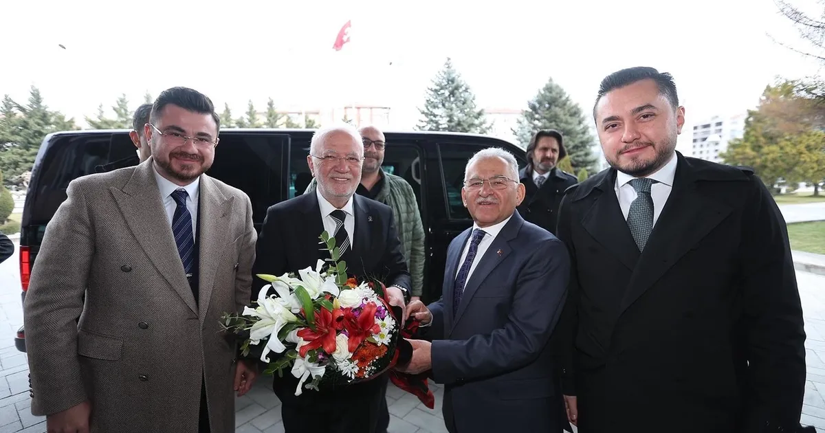 Mustafa Elitaş'tan Kayseri'de ulaşım yatırımlarına destek