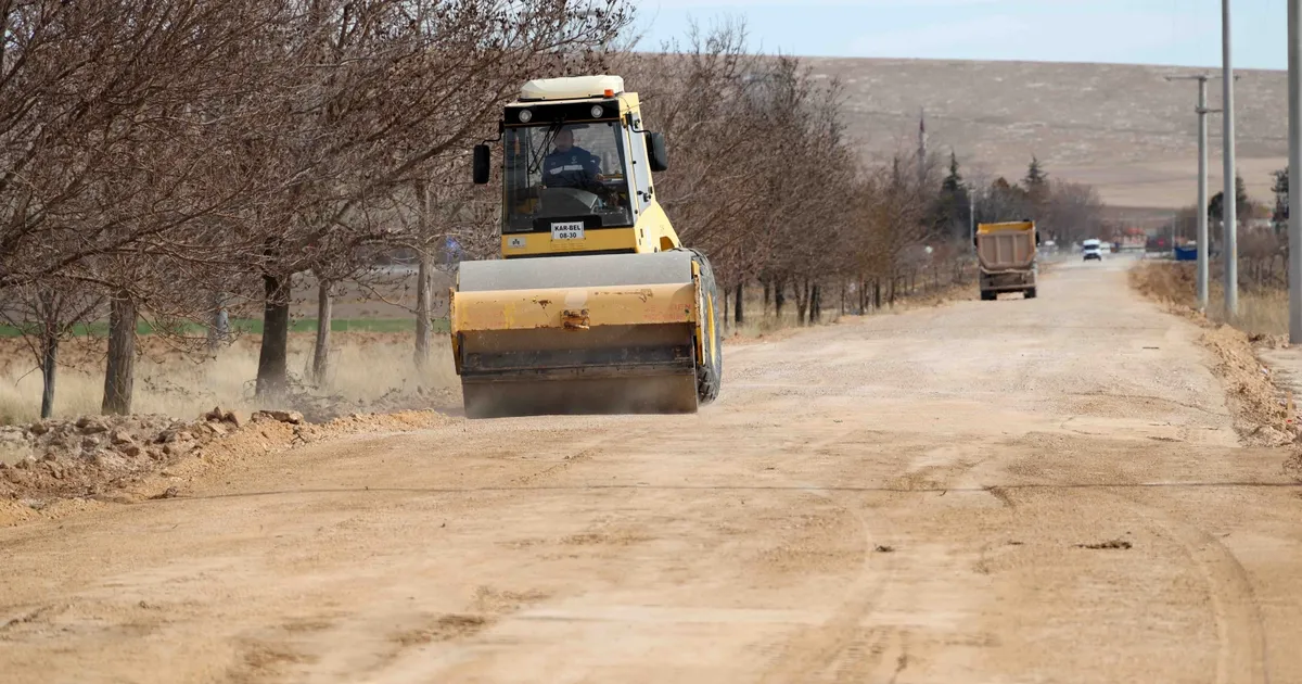Konya Karatay’da yol ve altyapı çalışmaları tüm hızıyla sürüyor
