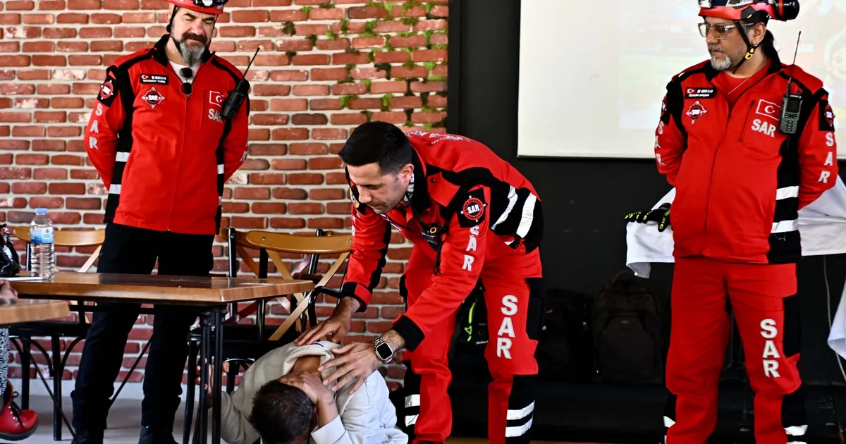 Antalya'da özel gereksinimli bireylere afet farkındalık eğitimi