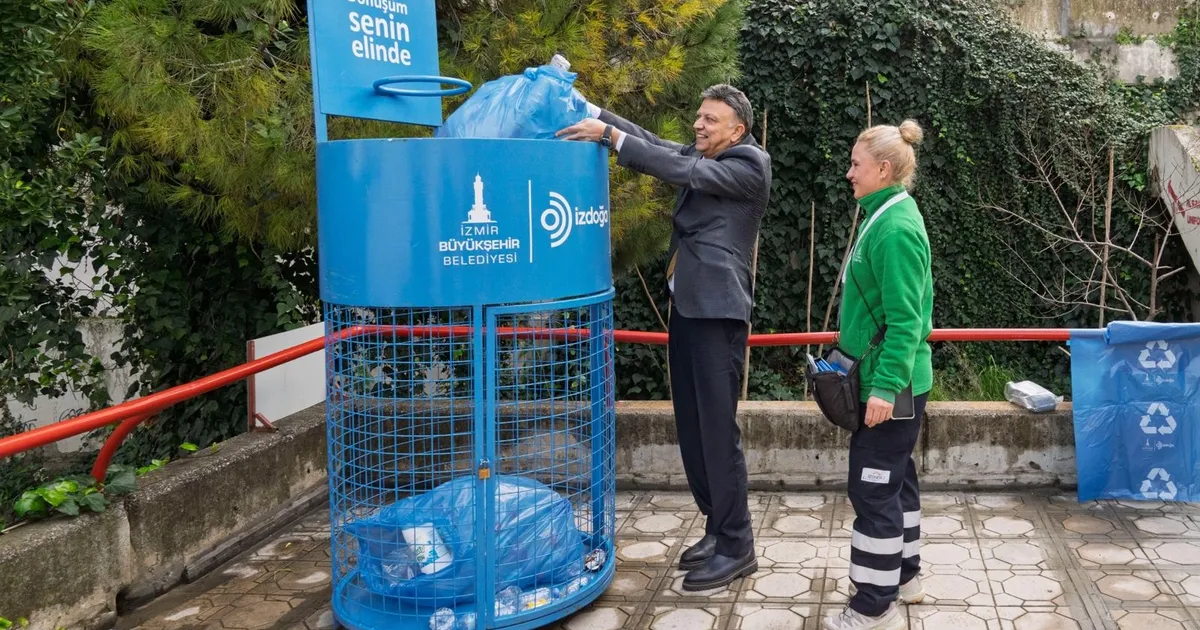 İzmir’de geri dönüşüm atağı evlerden sanayiye yayılıyor