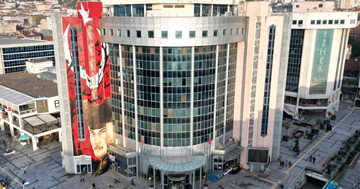 İzmit'te bayram öncesi esnafa müjde