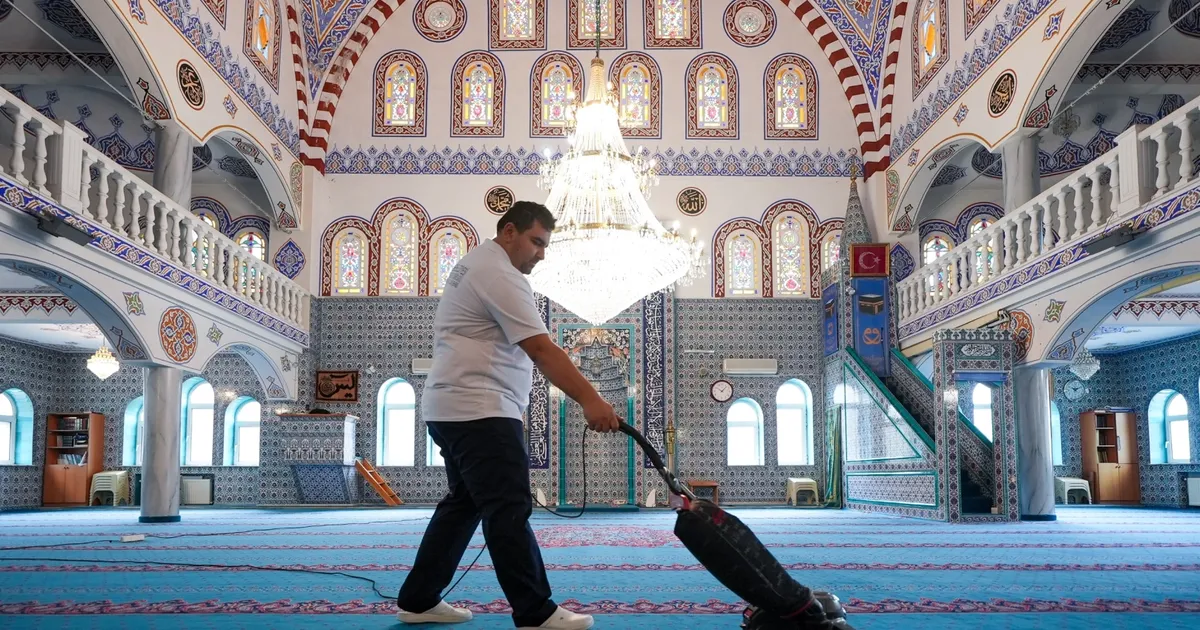 Maltepe’de ibadethaneler Ramazan Bayramı’na hazır - Gündem Haberleri