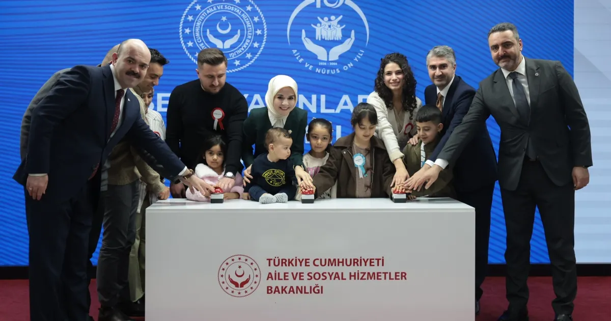 661 şehit, gazi ve yakını kamuya atandı... Şehit ve gazi çocuklarına '25 Yaş Tanıtım Kartı'