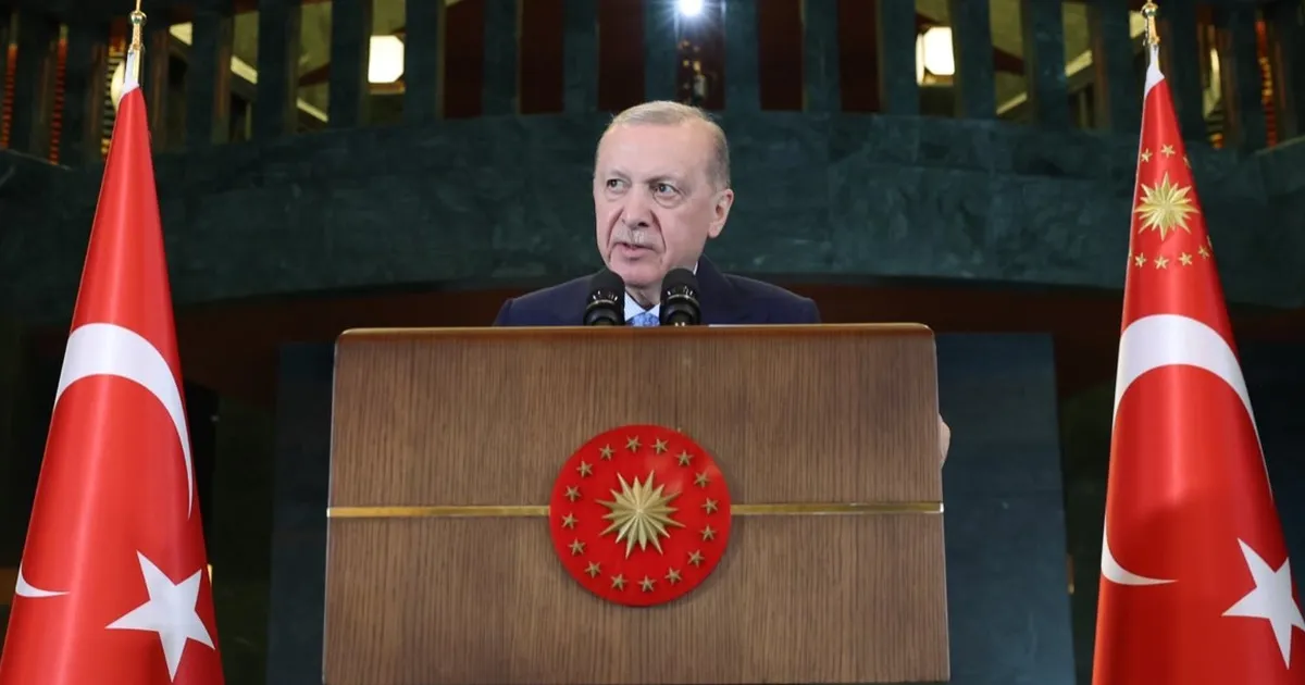 Cumhurbaşkanı Erdoğan: Gazetecilik hakikatin peşinde toplumun pusulasıdır