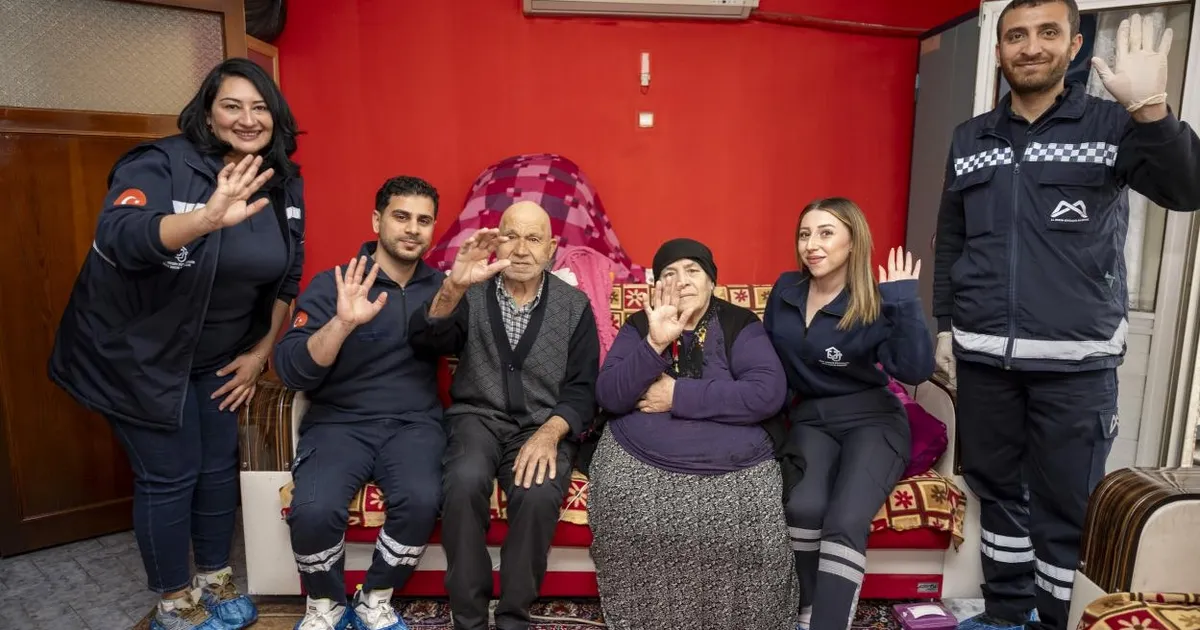 Mersin’de bayram öncesi evde sağlık ve bakım hizmeti