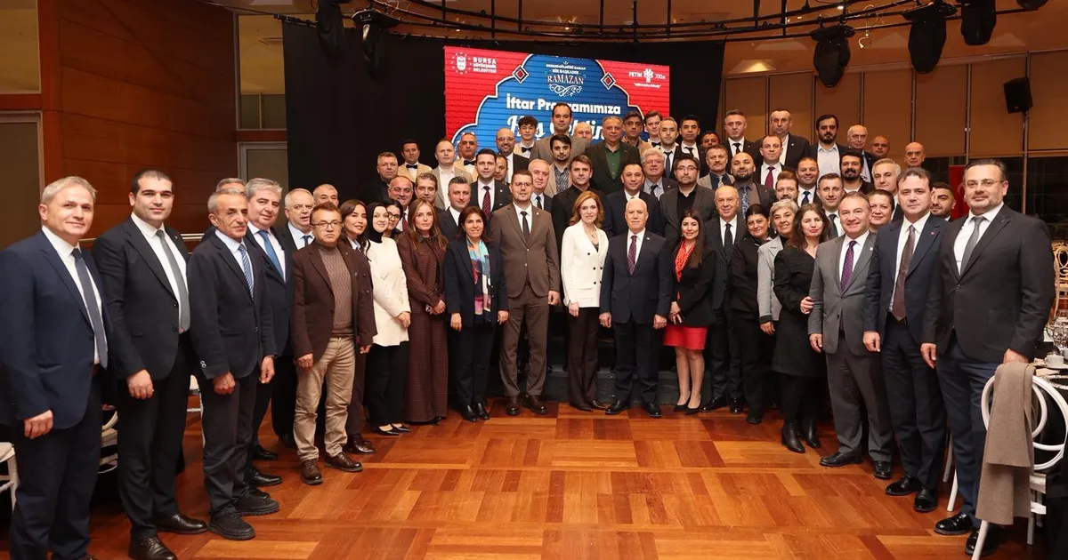 Bursa Büyükşehir Meclisi birlikte oruç açtı