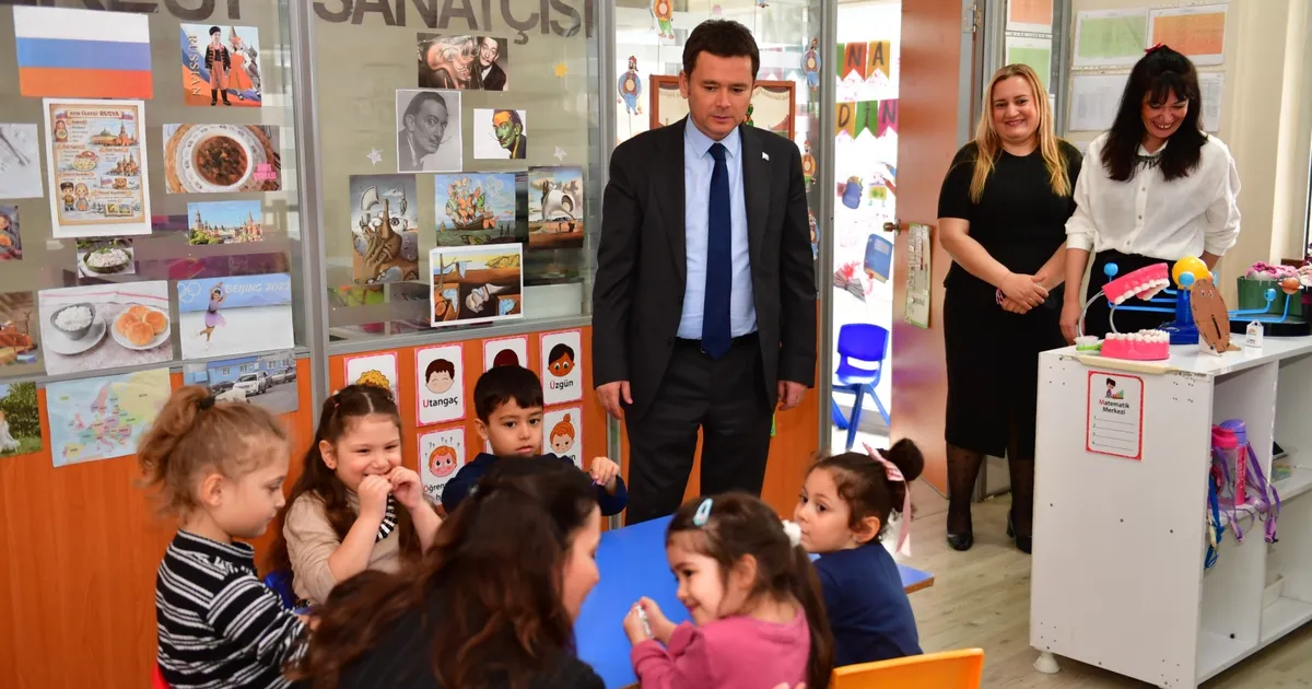 Bursa Osmangazi'de bayram neşesi 'minik kalpler'de - Bursa Haberleri