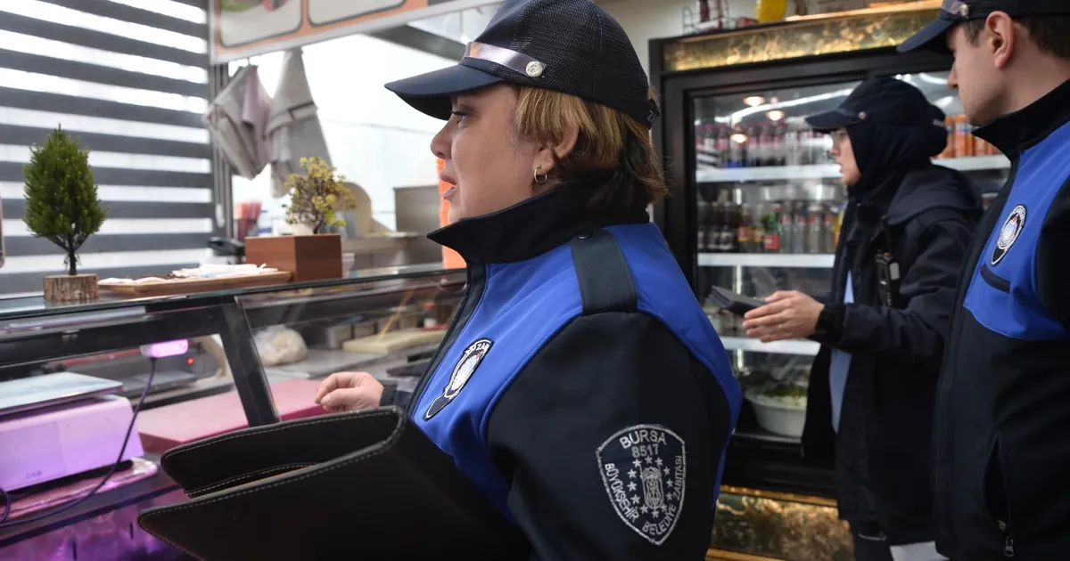 Bursa Büyükşehir Belediyesi dört koldan bayrama hazır