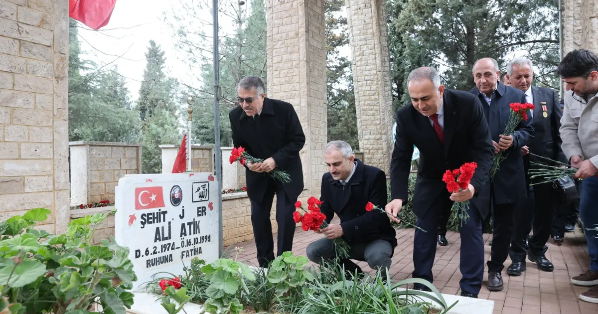 Çayırova’da Çanakkale Şehitleri dualarla anıldı