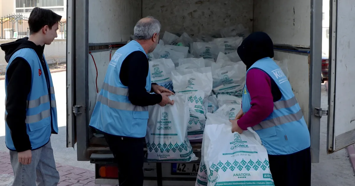 KOMEK kursiyerleri Ramazan boyunca gönüllere dokundu