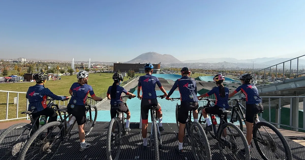 Kayseri'de BMX parkuruna gençlerden büyük ilgi - Spor Haberleri