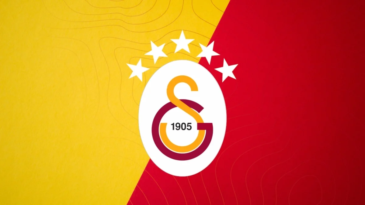 Galatasaray’da sakatlık şoku: Osimhen’de kırık, Lang ameliyata gidiyor